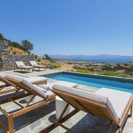 Lefkos Lofos Villa *