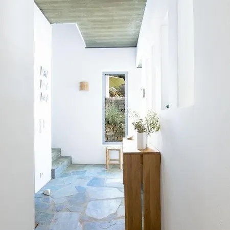 Villa Lefkos Lofos *